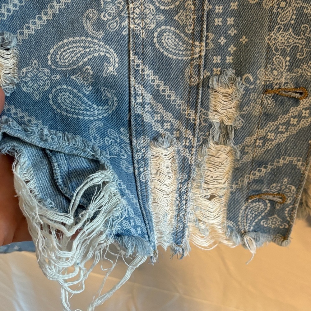 one 5 one Patterned Blue Denim Jacket - Picture 5 of 7